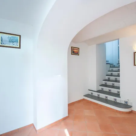 Casa Cimino B - A Romantic Retreat Among The Stairs Of * Praiano